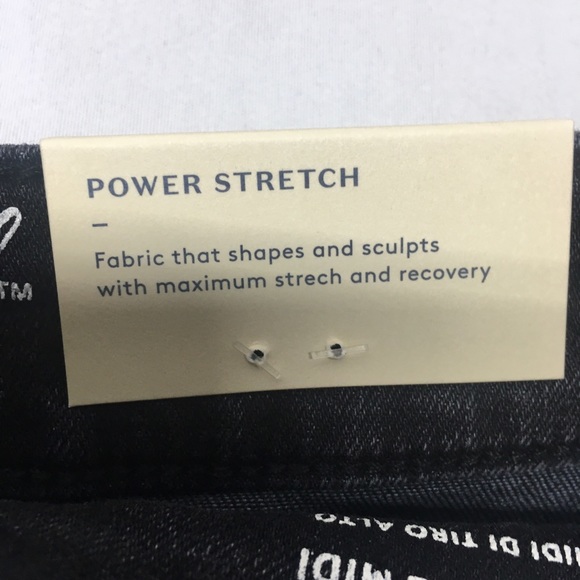 Universal Thread Womens  Black Denim  Midi  Shorts - Picture 4 of 14